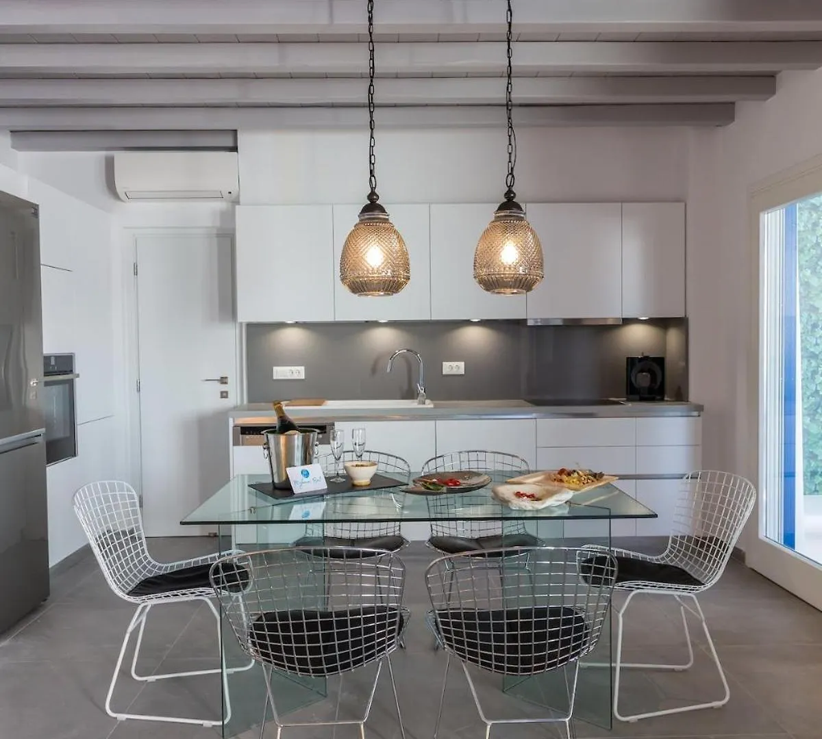 Villa Iliana 1 & 2 W Shared Pool, Ornos, Mykonos 0*, أورنوس اليونان
