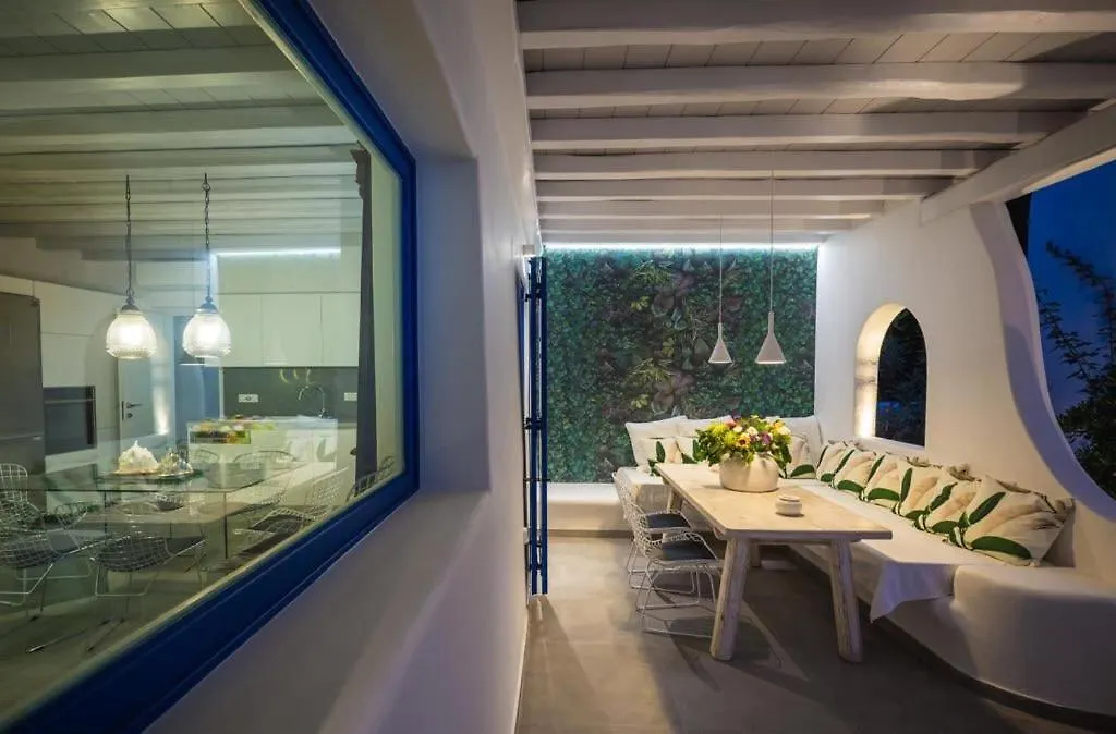 Villa Iliana 1 & 2 W Shared Pool, Ornos, Mykonos  Ornos (Mykonos)