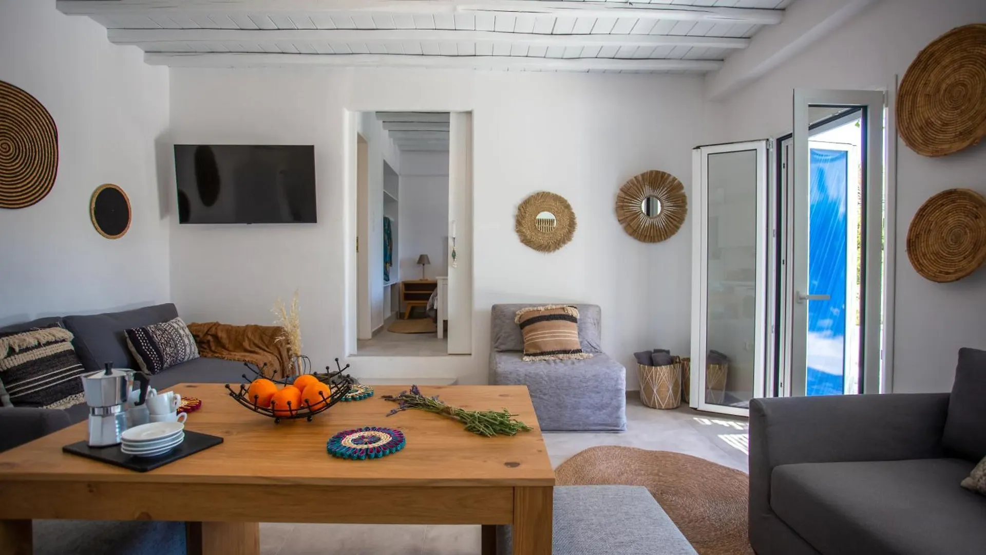 Villa Iliana 1 & 2 W Shared Pool, Ornos, Mykonos 0*, Ornos (Mykonos)